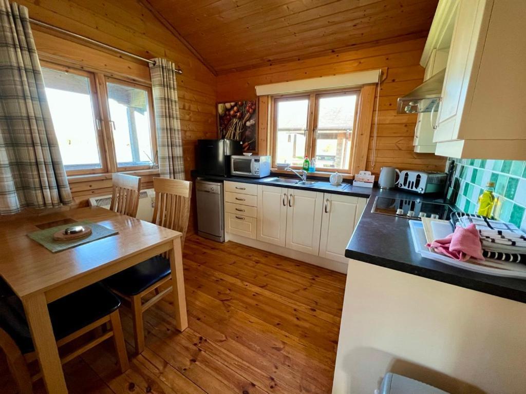Reeds Lodge, Lake Pochard South Cerney Esterno foto